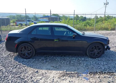 2021 Chrysler 300 300S из США, поврежденный, VIN 2C3CCABG6MH507012